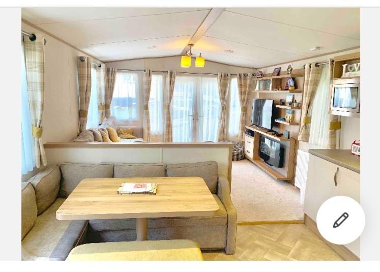 Hastings Holiday Home At Fairlight Lodge Beauport Holiday Park St Leonards-on-Sea エクステリア 写真